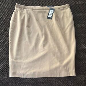 M&S Marks Spencer Pencil Skirt Sz 12 NWT Beige Khaki Tailored Classic 24” Woven